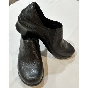 Ariat Women's Hera Expert Tooled Clogs Black 9B Slip Ons Work Western Embossed